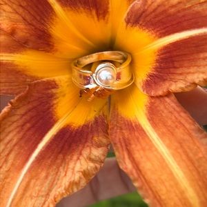 Sterling plated faux pearl ring, sz 8